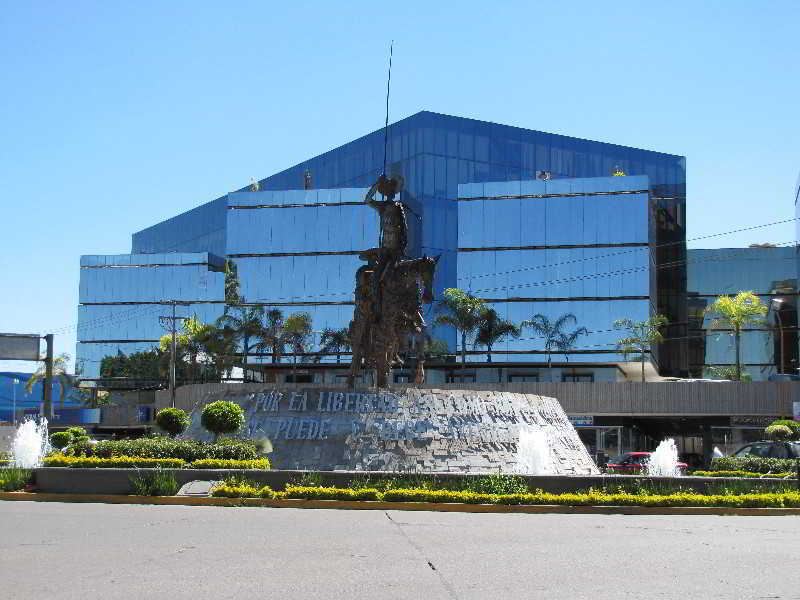 Aranzazu Plaza Kristal Aguascalientes Hotel Exterior photo